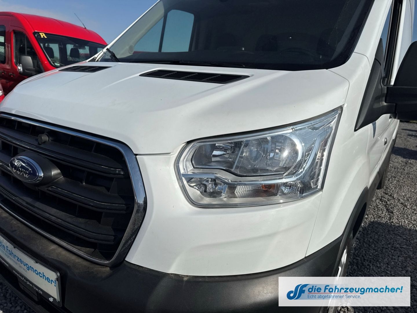 Fahrzeugabbildung Ford Transit Kasten 350 L3 Trend Apple CarPlay Androi
