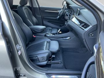 BMW X1 - 10