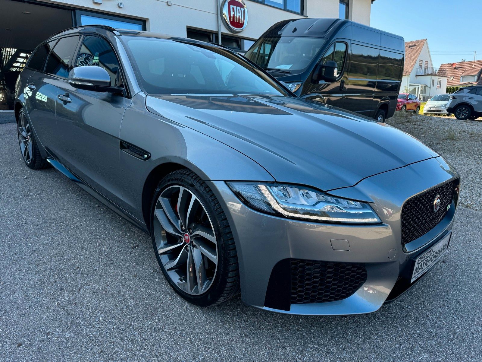Fahrzeugabbildung Jaguar Jaguar XF Sportbrake S 30/ Kamera/ Navi/ Ambient
