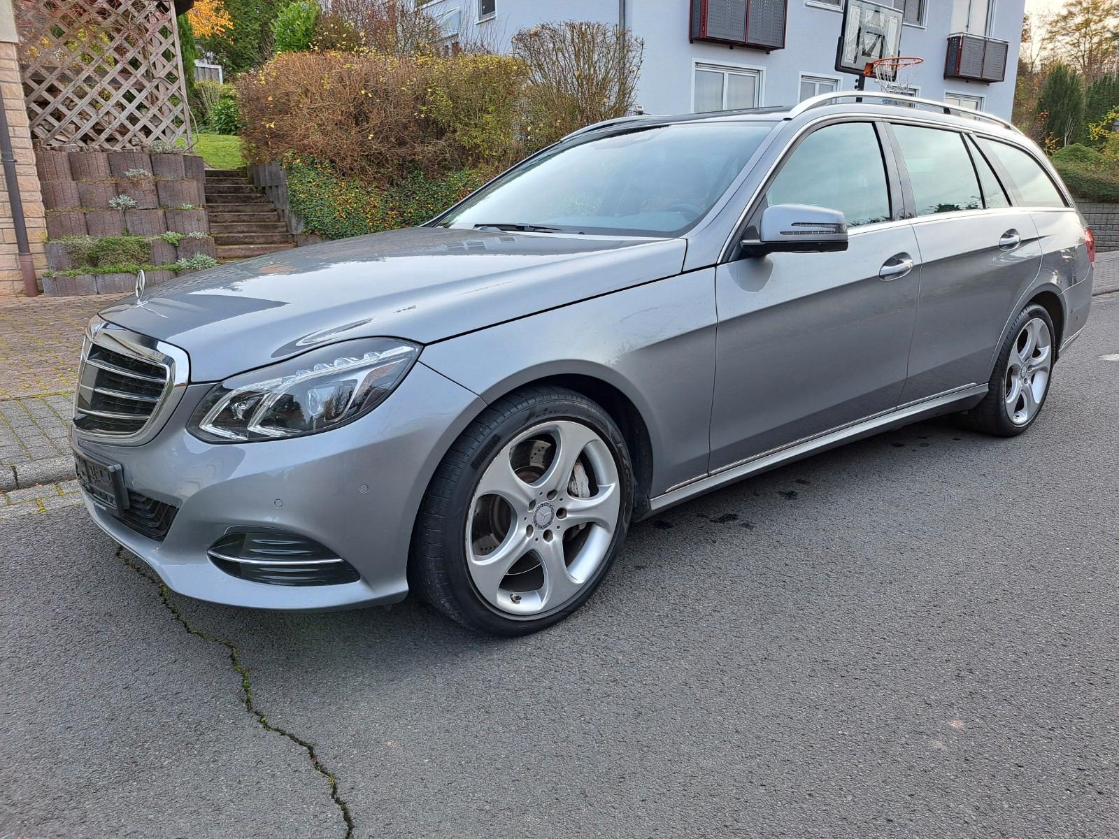 Mercedes-Benz E 500 CGI Elegance T-Modell BlueEfficiency