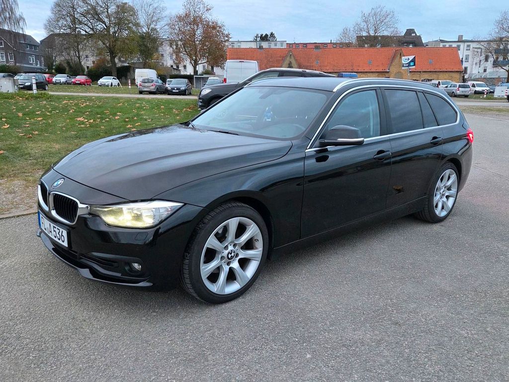 Image of BMW 320