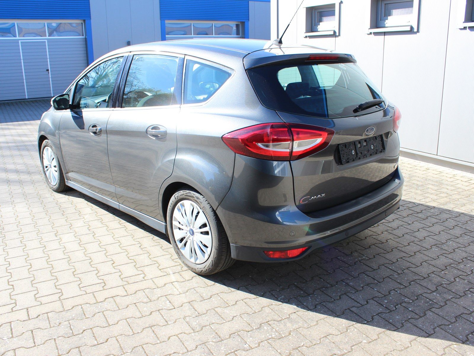 Fahrzeugabbildung Ford C-Max Trend 1,0 EcoBoost Start/Stopp