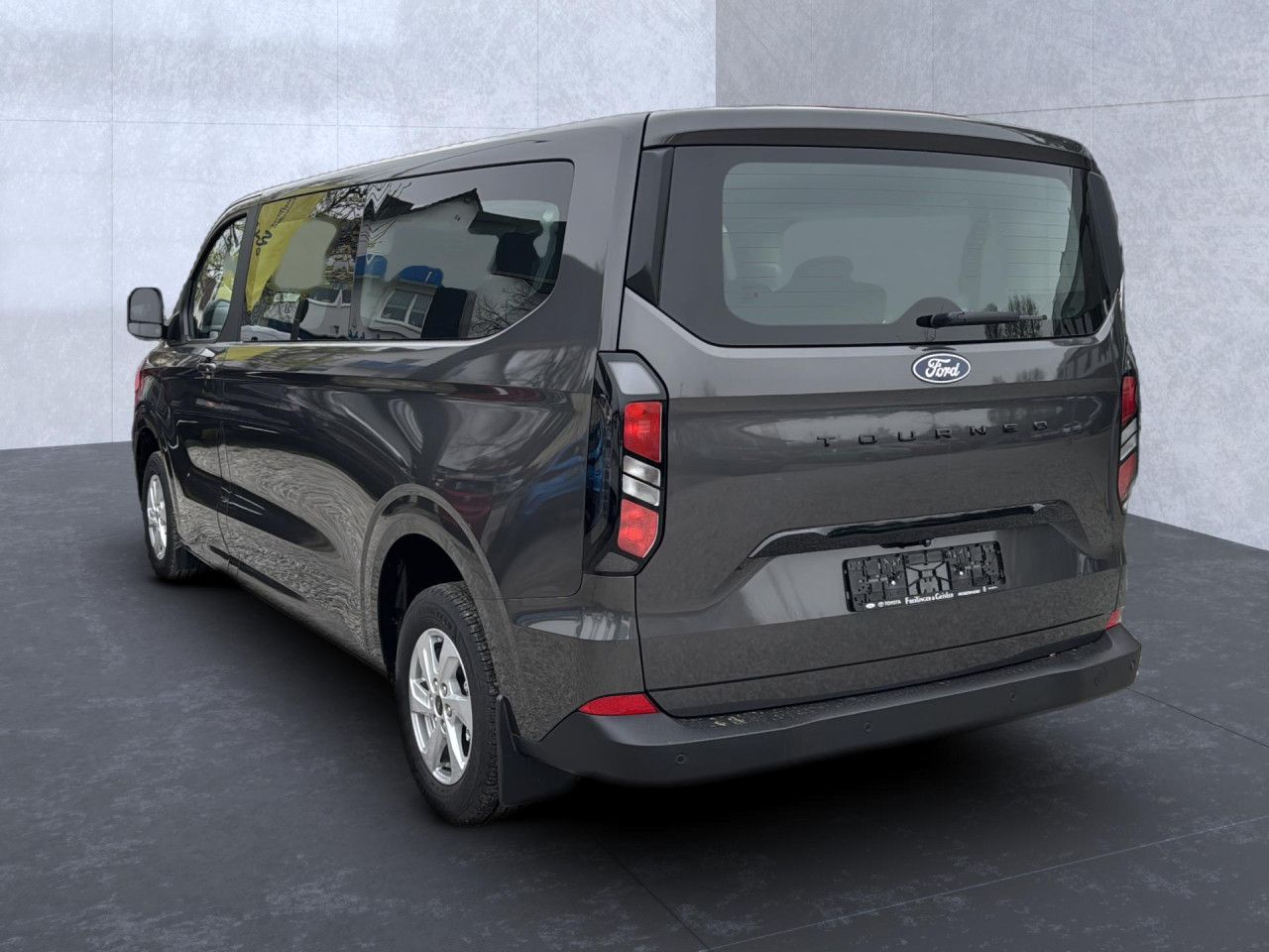 Ford Tourneo Custom - Bild 3