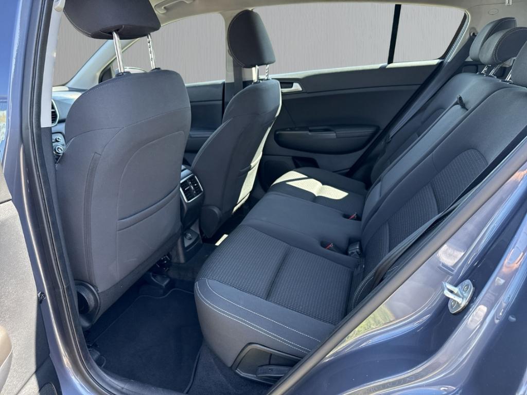 Kia Sportage 2.0 CRDi 4WD Vision Navi AHK RKam SHZ P