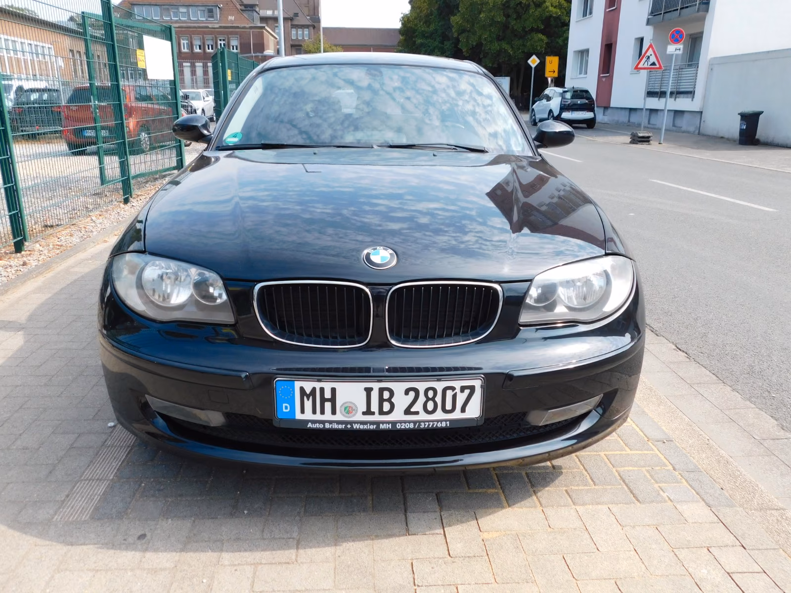 BMW 1 Limousine 120 d/Navi/SSD/ALU/PDC