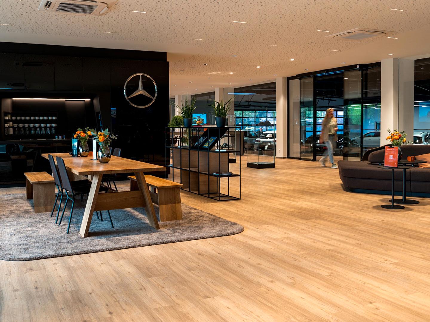 showroom-image-main