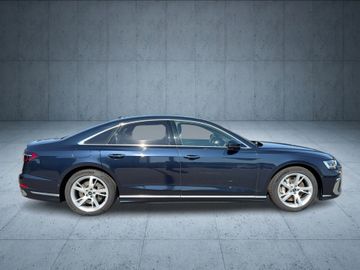 Audi A8 - 7