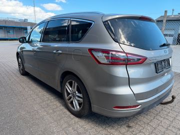 Ford S-Max - 4
