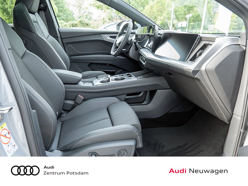 Audi Q4 SUV e-tron performance PANO HUD NAVI SONOS imagem 2