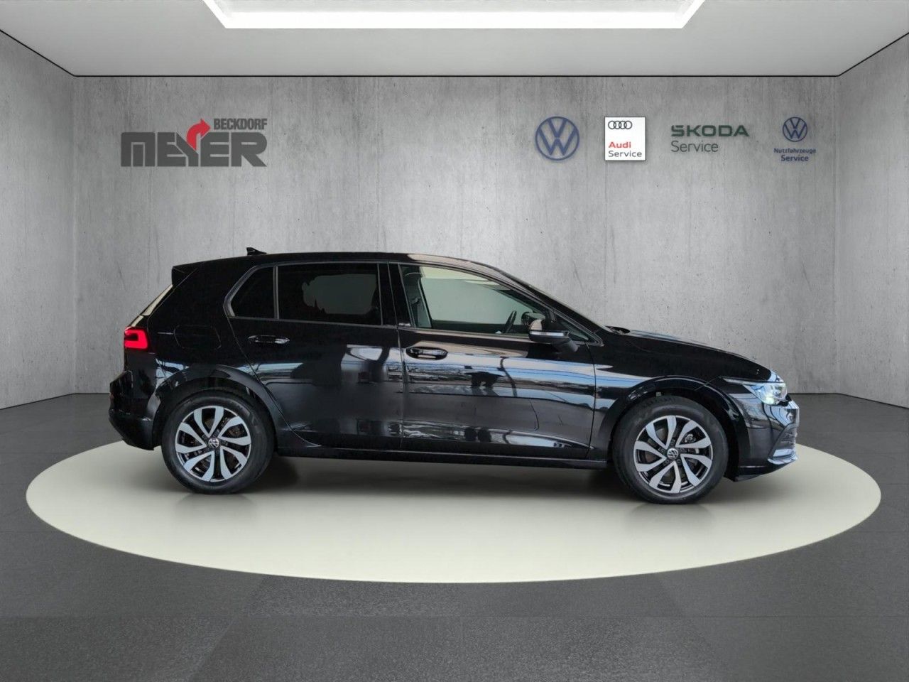 Golf ACTIVE 2.0 TDI Klima Navi Einparkhilfe