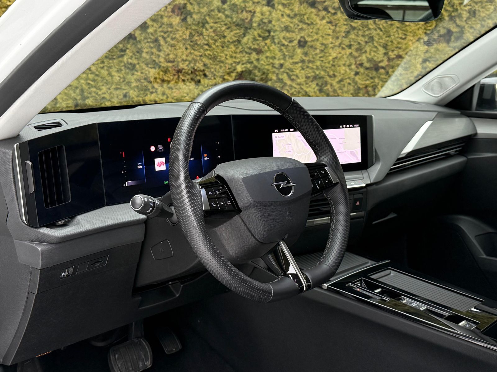 Fahrzeugabbildung Opel Astra L 1.2 Aut. Elega LED+NAV+ACC+KAM+DAB+CARPL