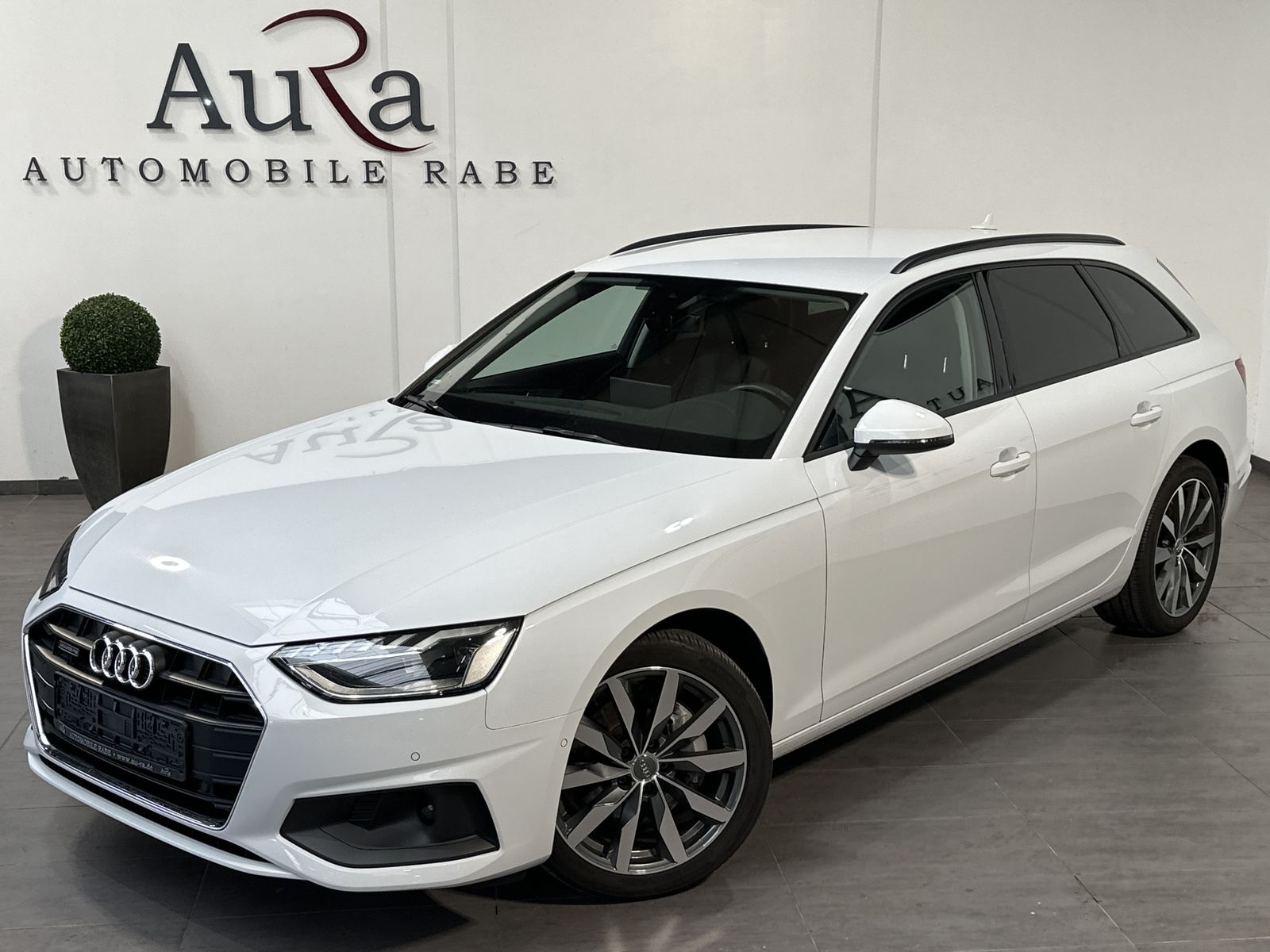 Fahrzeugabbildung Audi A4 Avant 40 TDI Quattro Aut. NAV+LED+KAMERA+18ZO