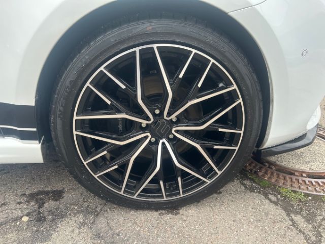 Fahrzeugabbildung Mercedes-Benz V 300 Klasse d AMG Line EDITION lang EU6d AHK-ab