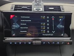 Fahrzeugabbildung DS Automobiles DS 7 Crossback PT 180 Rivoli + Leder/360°/AHK