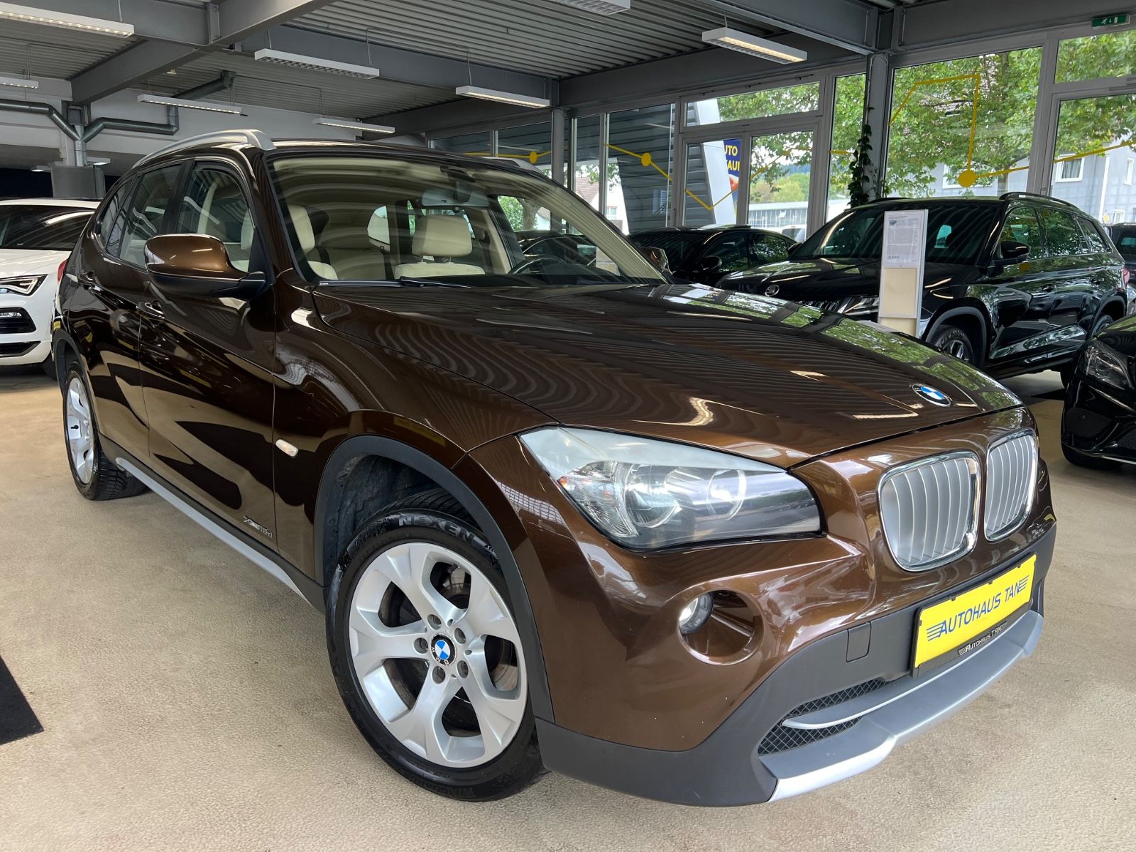 Fahrzeugabbildung BMW X1 xDrive 18 d 4x4 *MARAKESHBRAUN*