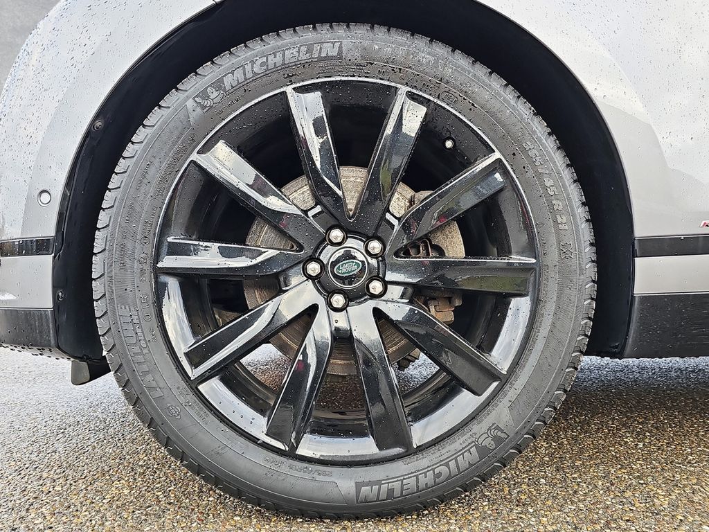 Land Rover Range Rover Velar D300 AWD R-Dynamic SE