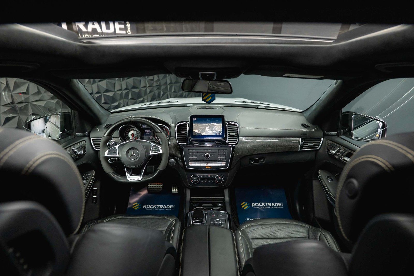 Fahrzeugabbildung Mercedes-Benz GLS 63 AMG 4Matic Night-Paket *ACC*Pano*Garantie