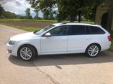Skoda Octavia Combi Elegance 1.4 TSI*DSG*XENON*17ZOLL - Skoda Octavia: Kombi, Elegance