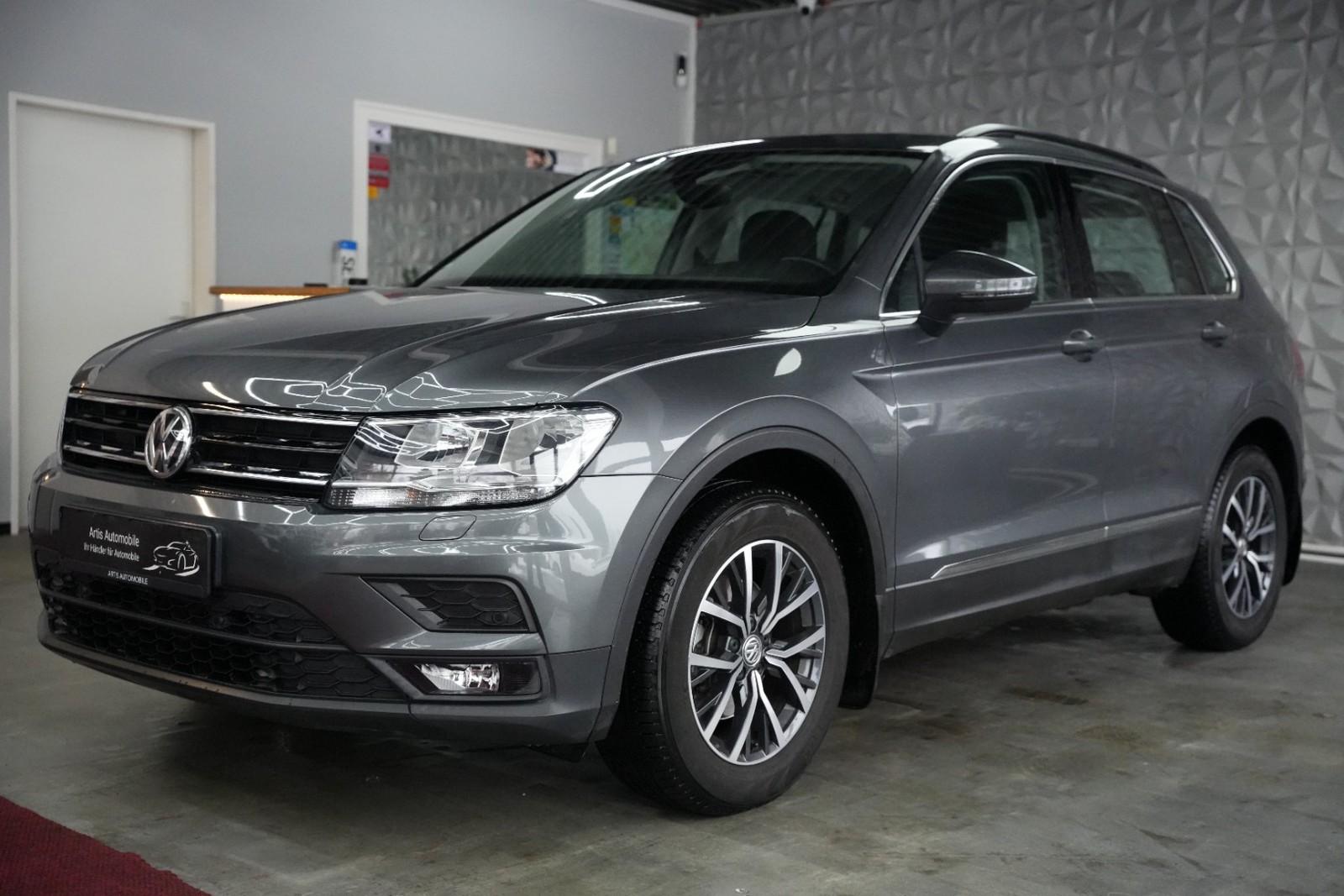 Volkswagen Tiguan Comfortline AHK*NAVI*CARPLAY*PDC