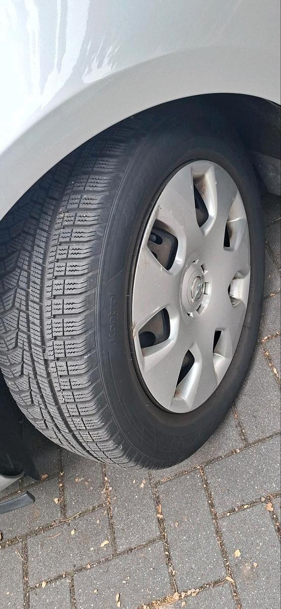 Opel Astra 2012 — photo 8