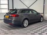 Opel Insignia Sports Tourer 2.0 CDTI 103kw | Business - Opel Insignia mit Diesel-Antrieb: Kombi, Schaltgetriebe