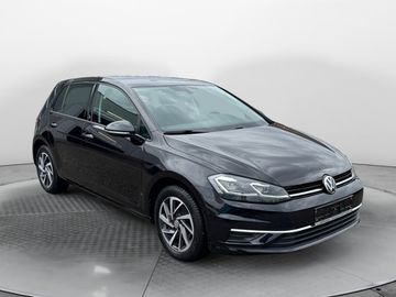 Volkswagen Golf Sound 1,0l TSI 110 PS 6-Gang