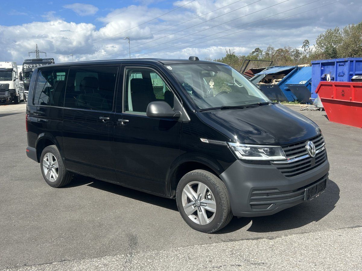 Volkswagen T6.1 KOMBI 2.0 TDI, inkl. Nova 8 Sitzer, Automat imagem 3