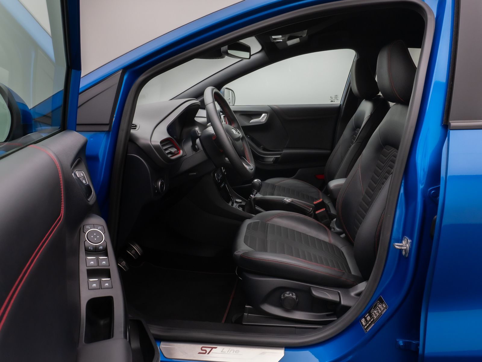 Fahrzeugabbildung Ford Puma ST-Line X Kamera DAB B&O Apple AHK ACC LED