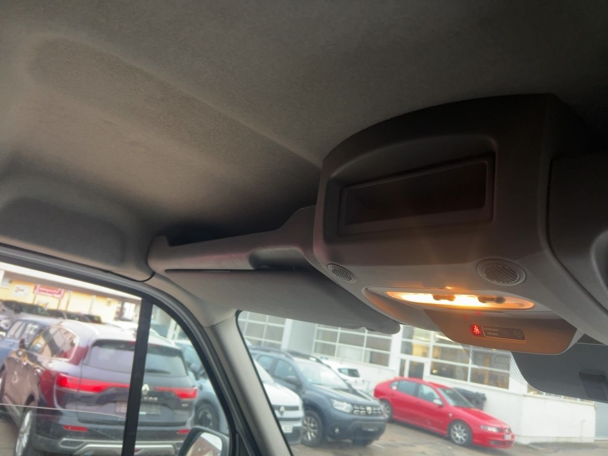 Fahrzeugabbildung Renault Master Kasten L2H2 3,3t dCi 150 Automatic AHK