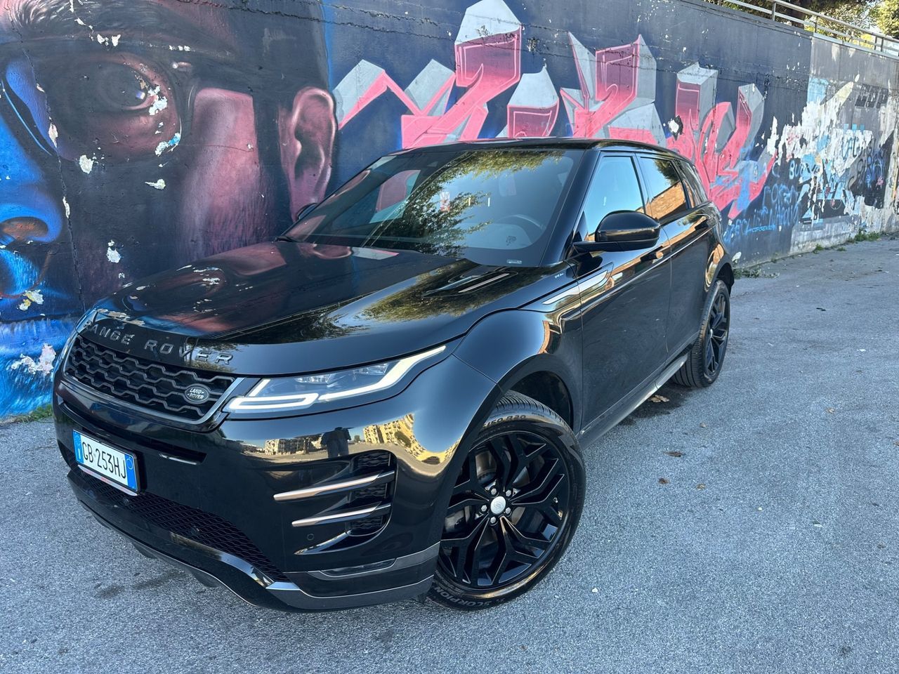 Land Rover RANGE EVOQUE R-DYNAMIC AUT+F1+LED+NAVI