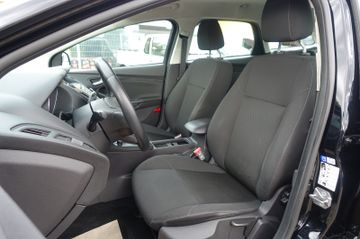 Ford Focus - 11