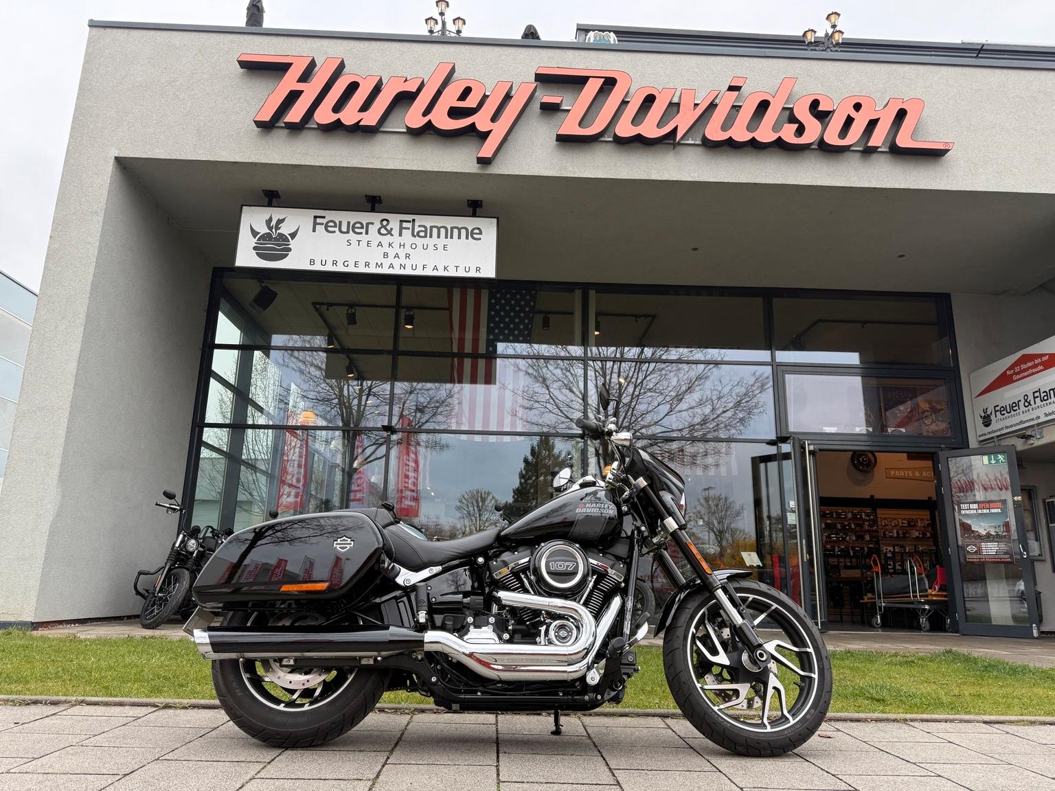 Harley-Davidson Softail FLSB Sport Glide 107 MY23
