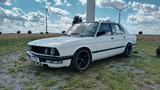 BMW E28 BMW 520i H-Kennzeichen Alu eFH Servo ZV  - BMW 520: E28