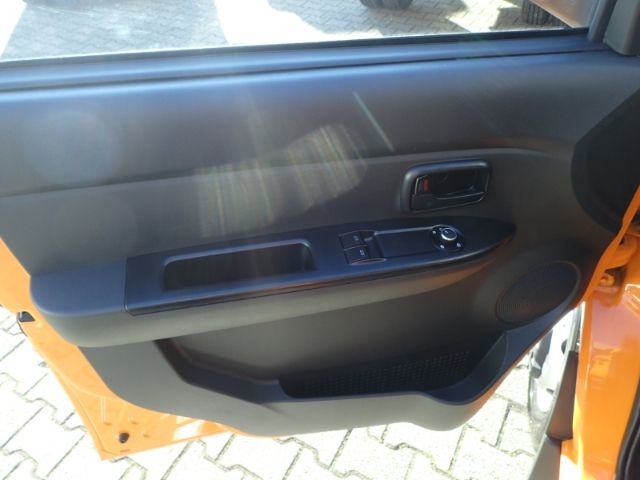 Fahrzeugabbildung Piaggio Porter NP6 TW TIPP 325 LR LPG START-Paket 308 Or