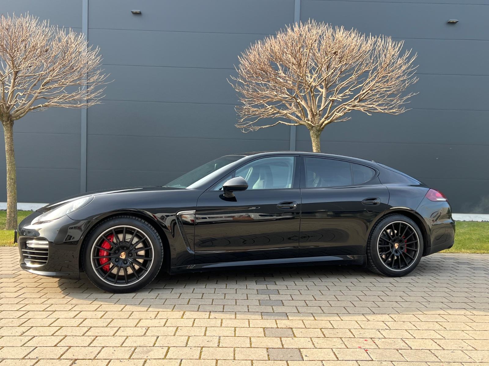 Porsche Panamera GTS |BOSE|CARBON|CHRONO|KAM|PANO|DE