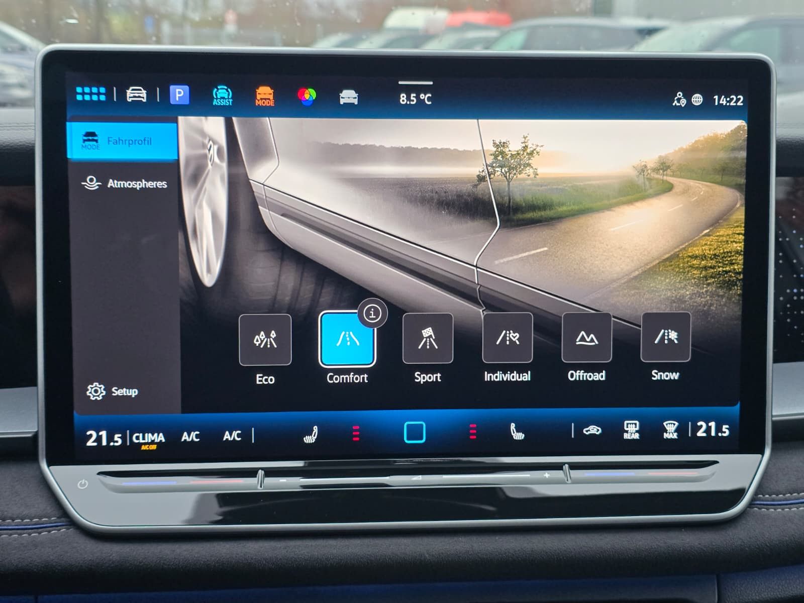 Fahrzeugabbildung Volkswagen Tayron 2.0 TDI 4M R-Line BLACK*7Si*MATRIX*PANO