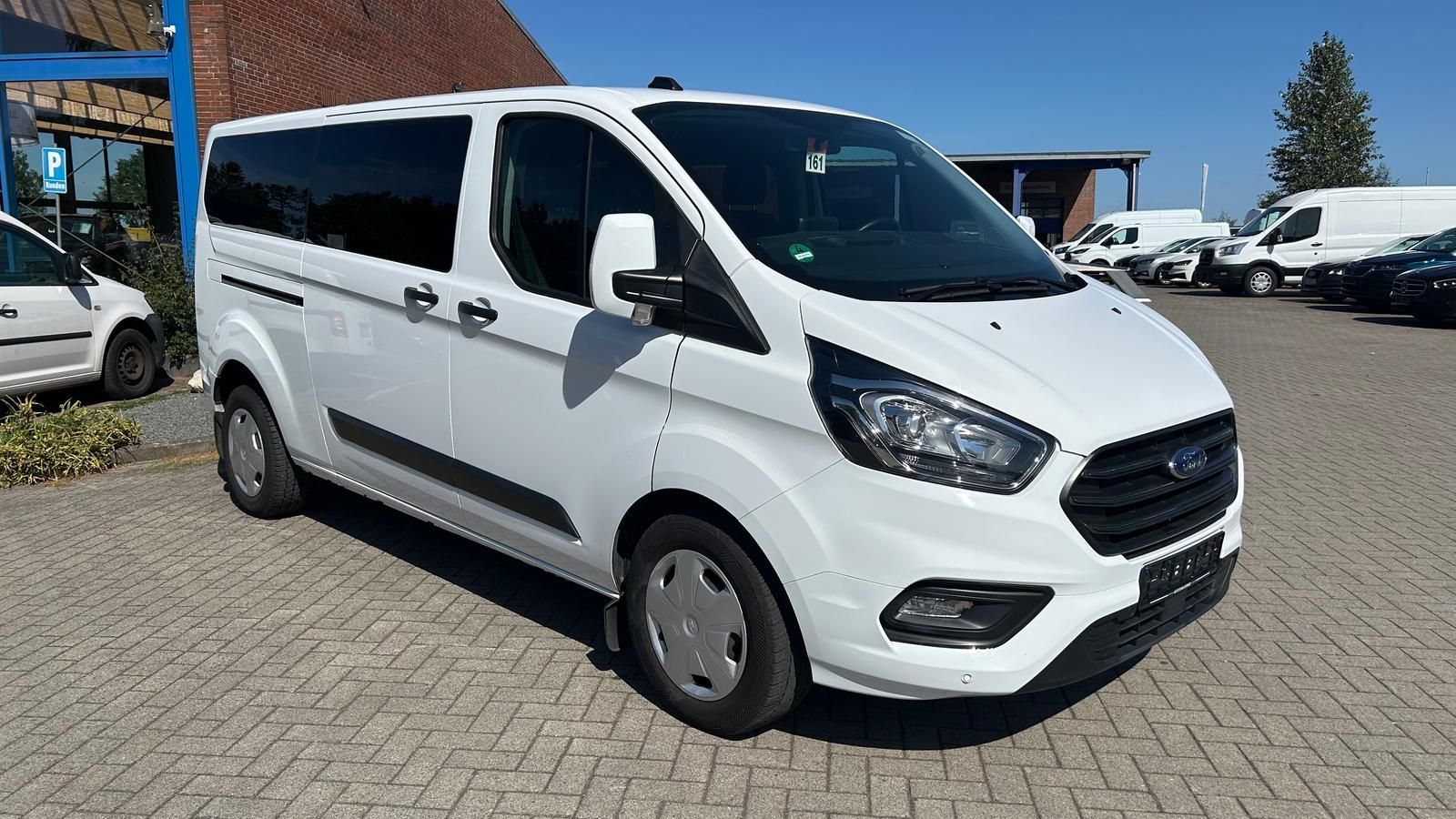 Ford Transit Custom 340L2 2.0 9-Sitz AHK*KLIMA/CarPla imagem 3
