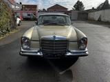Mercedes-Benz 280 SE 3.5 Coupe sehr schönes Fahrzeug DEUTSCH - Mercedes-Benz 280 mit Benzin-Antrieb: Coupe