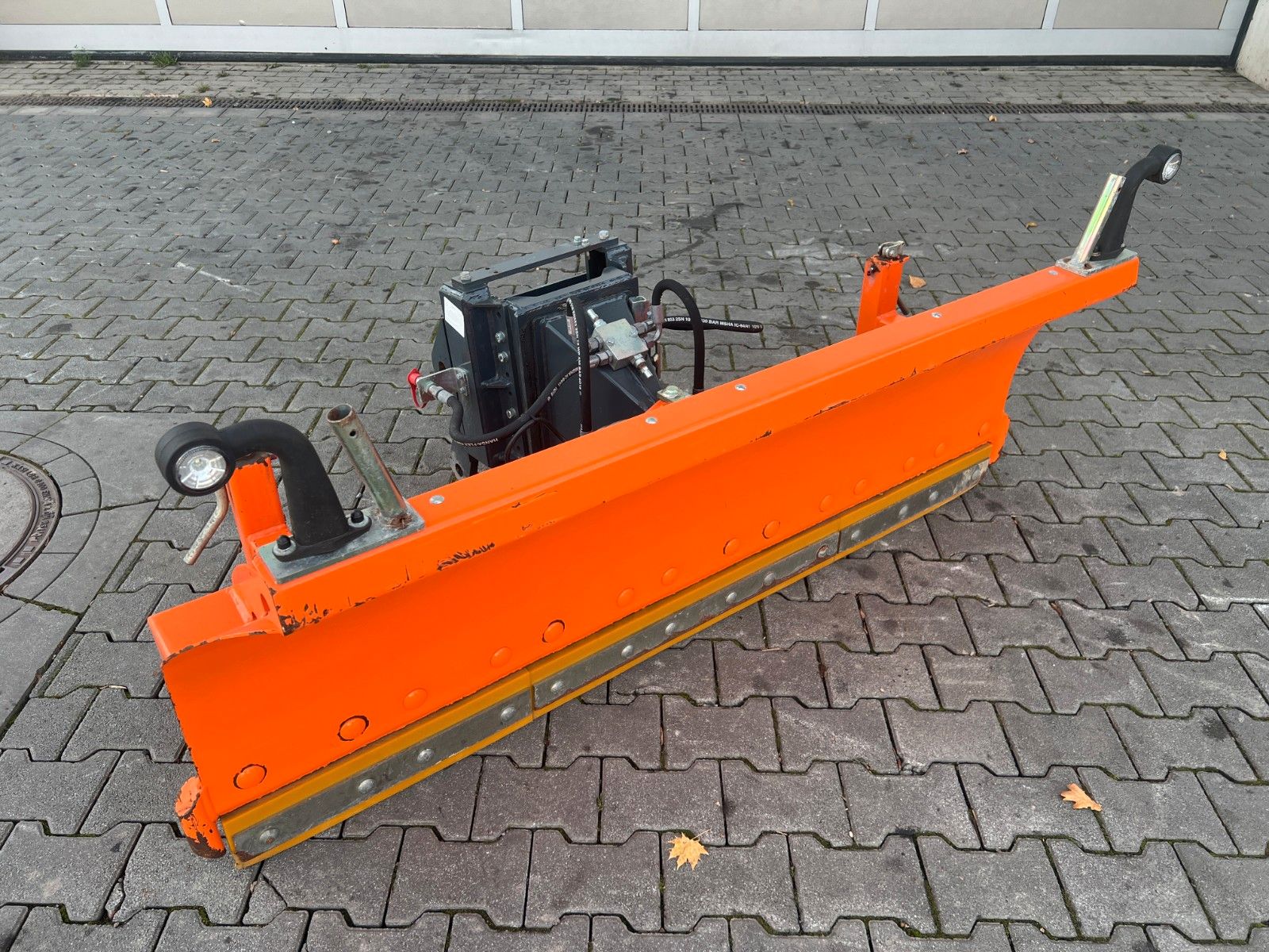 Fahrzeugabbildung Andere Tuchel SK-F 180 Schneeschild / Kramer 5040