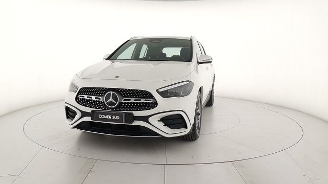 Mercedes-Benz GLA-H247 2023 - GLA 200 d AMG Line