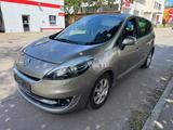 Renault Scenic Dynamique Automatik Xenon Navi T-Leder - Renault Scenic: Dynamique