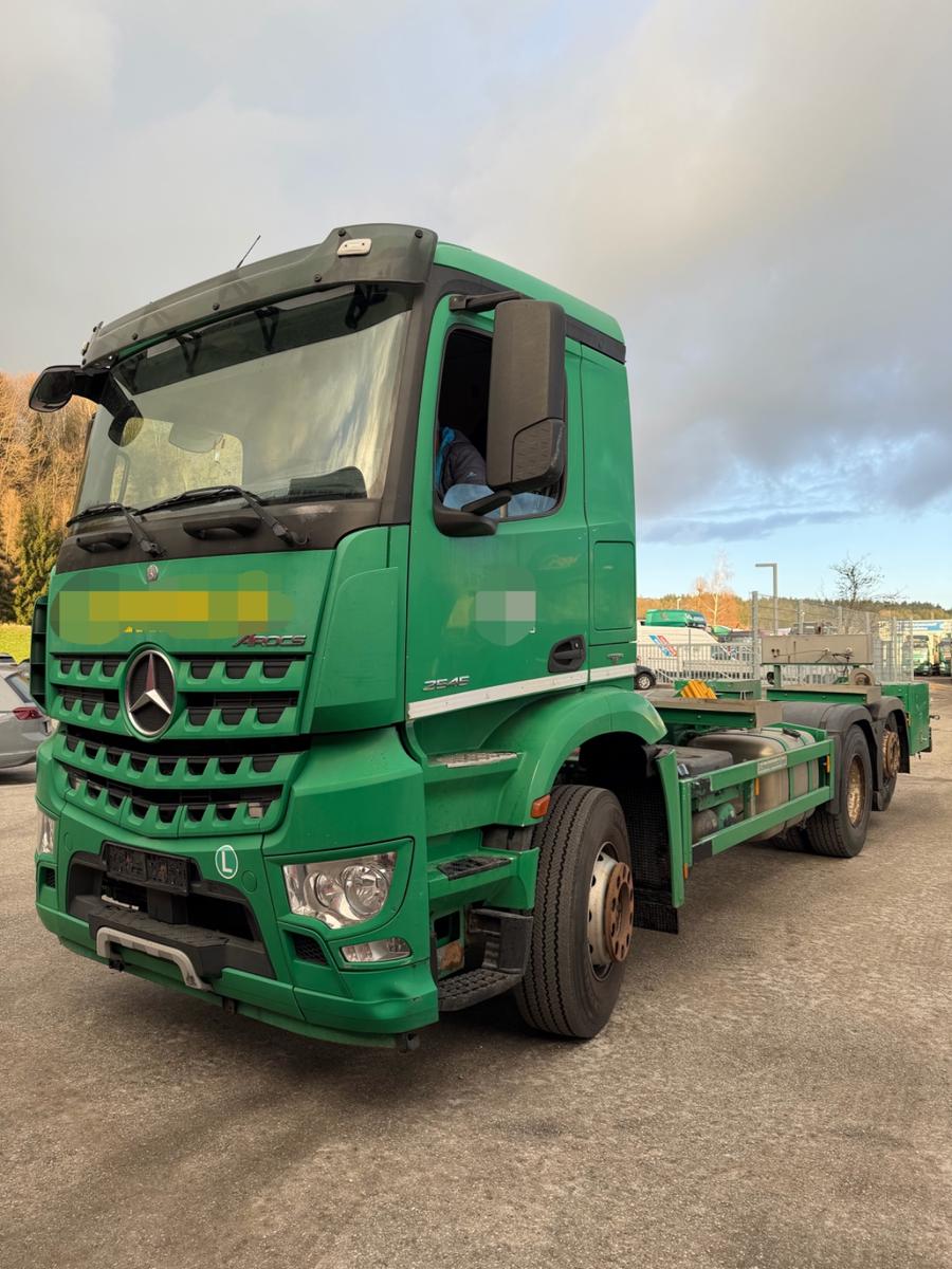 Mercedes-Benz 2541 6X2 LKW FAHRGESTELL NUR OHNE SILO AUFBAU