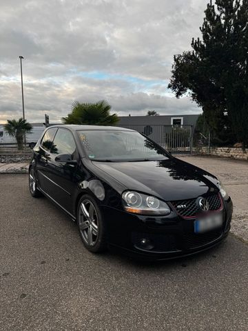 Volkswagen Golf 5 GTI Pirelli Edition 300ps