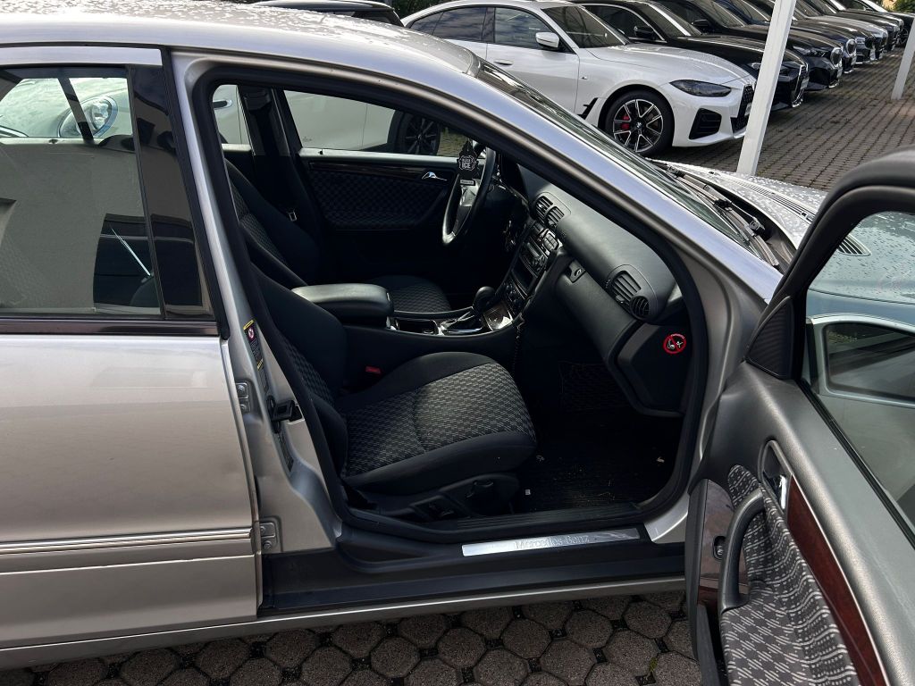 Mercedes-Benz C 200 Kompressor*Sitzheizung*Tempomat*