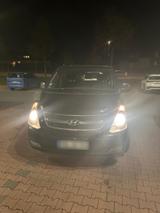 Hyundai Bulli Hyundai - scheckheftgepflegte Hyundai H-1 Starex