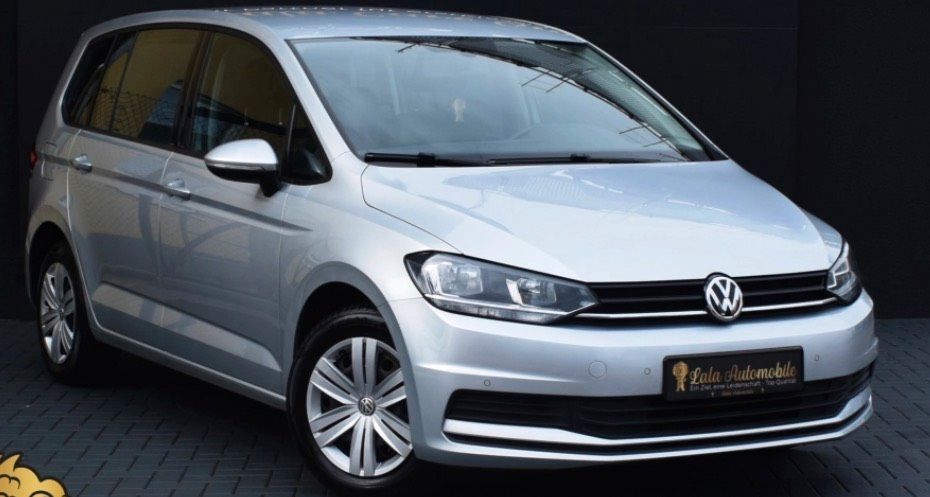 Image of Volkswagen Touran