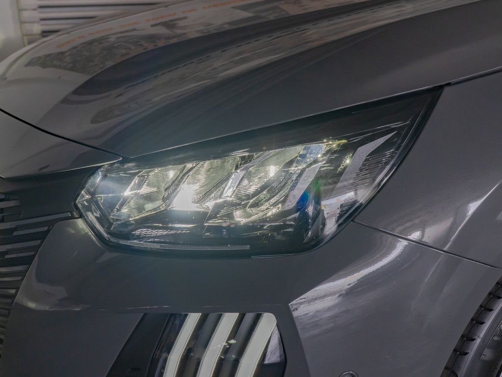 Peugeot 208 - Bild 26