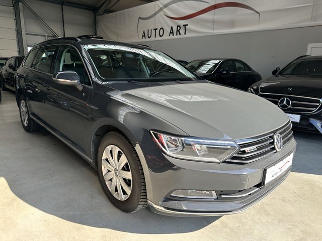 Volkswagen Passat 4Motion Comfortline ACC LED Navi PDC 