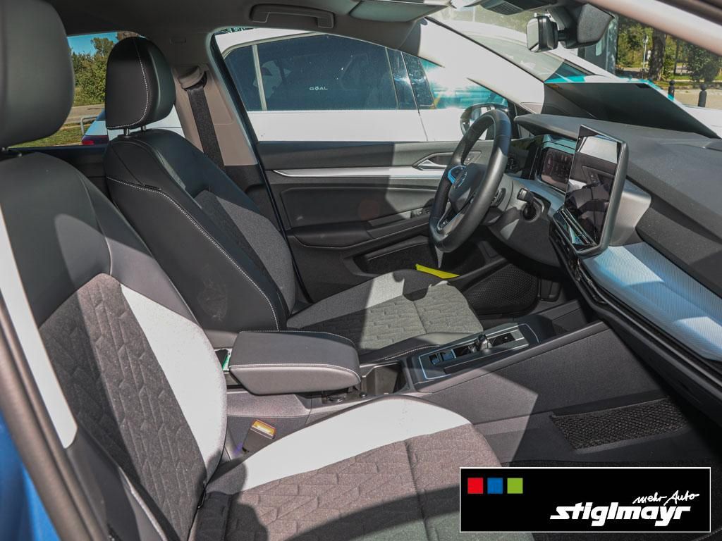 Volkswagen Golf - Bild 8