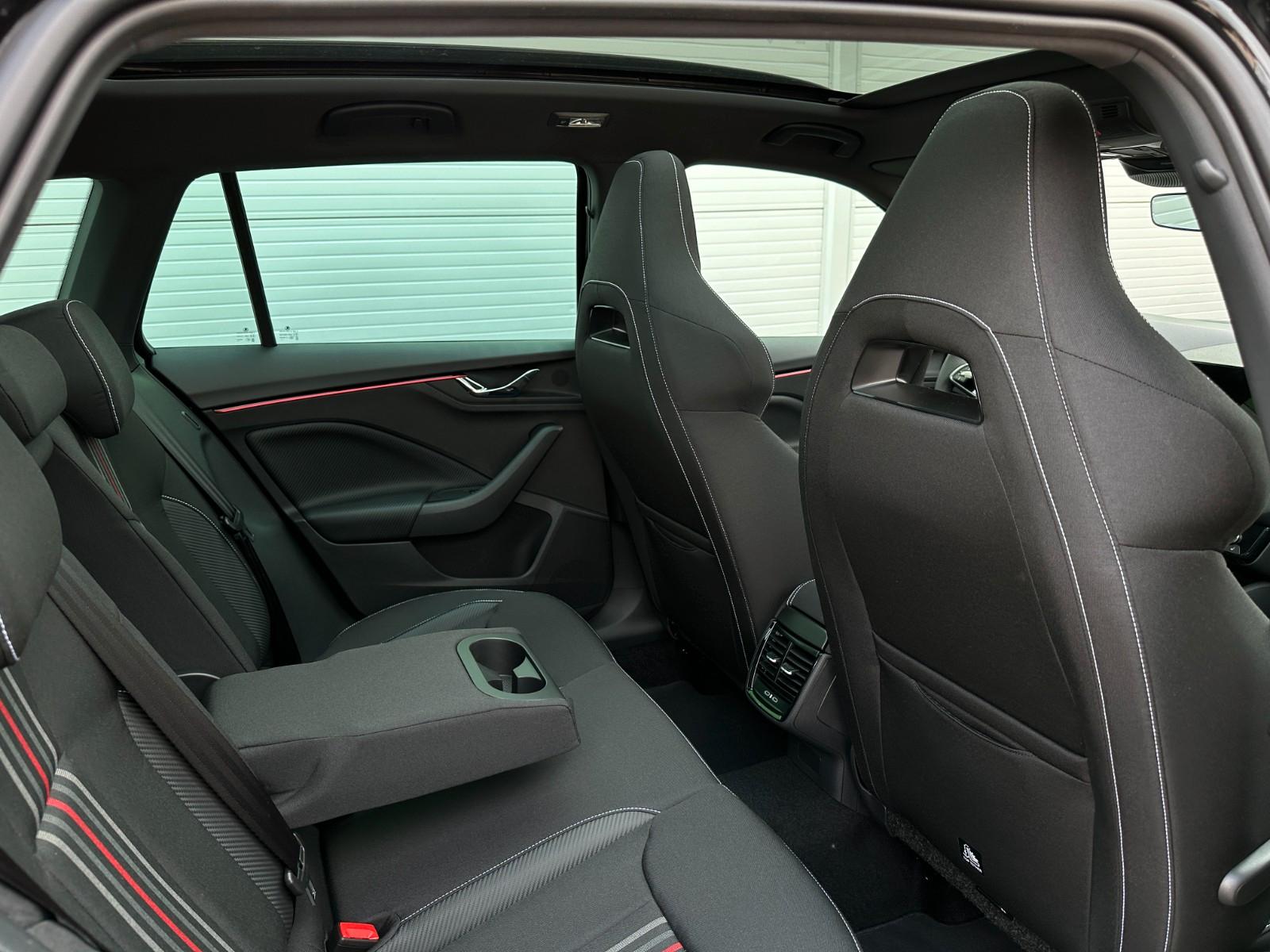 Skoda 116PS DSG Monte Carlo Side Assist ACC KAMERA AHK